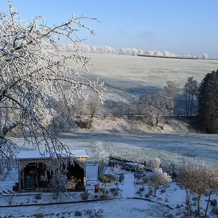 Casa de Férias Eifel-ferienhaus Landblick Hürtgenwald