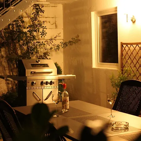 Holiday home Eifel-ferienhaus Landblick
